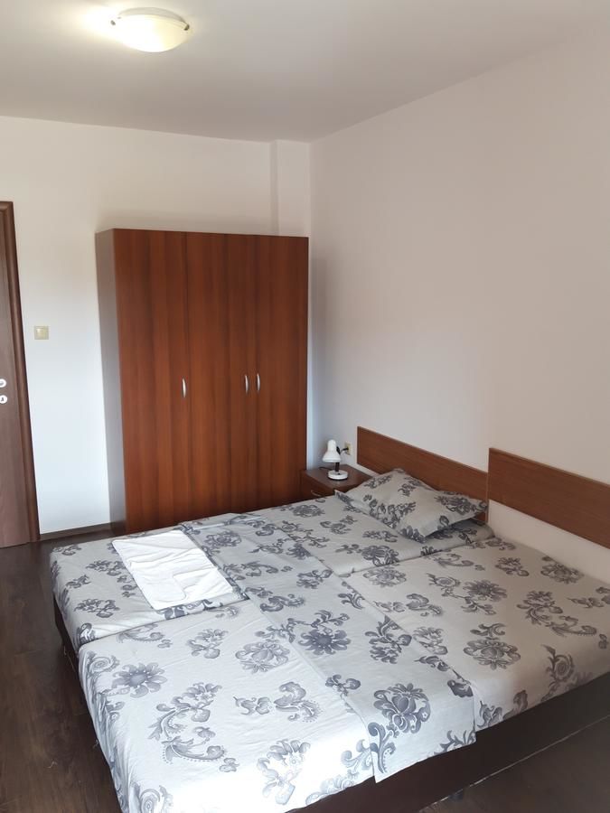 Отель Hotel Czech Rhapsody Несебр